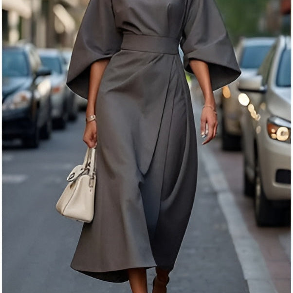 Lissey - Minimalist Belted Luxe Dress