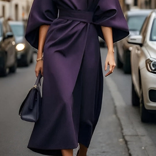 Lissey - Minimalist Belted Luxe Dress